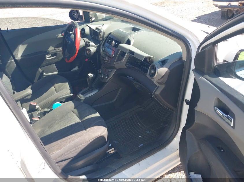 2014 CHEVROLET SONIC LT AUTO 1G1JC5SH5E4196943