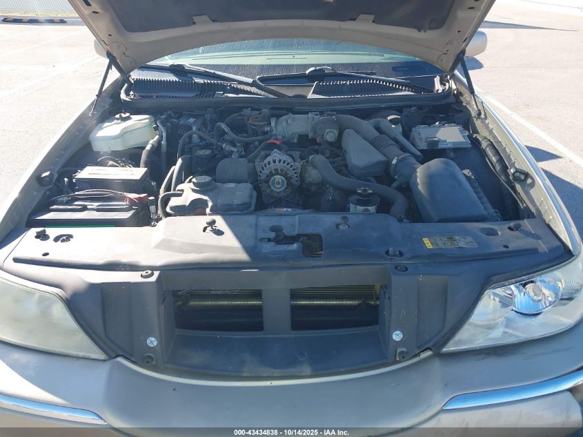 2006 Lincoln Town Car Signature Limited VIN: 1LNHM82V06Y623543 Lot: 43434838