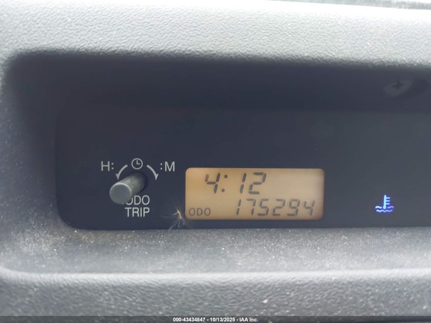 2004 Scion Xb VIN: JTLKT334540169098 Lot: 43434847