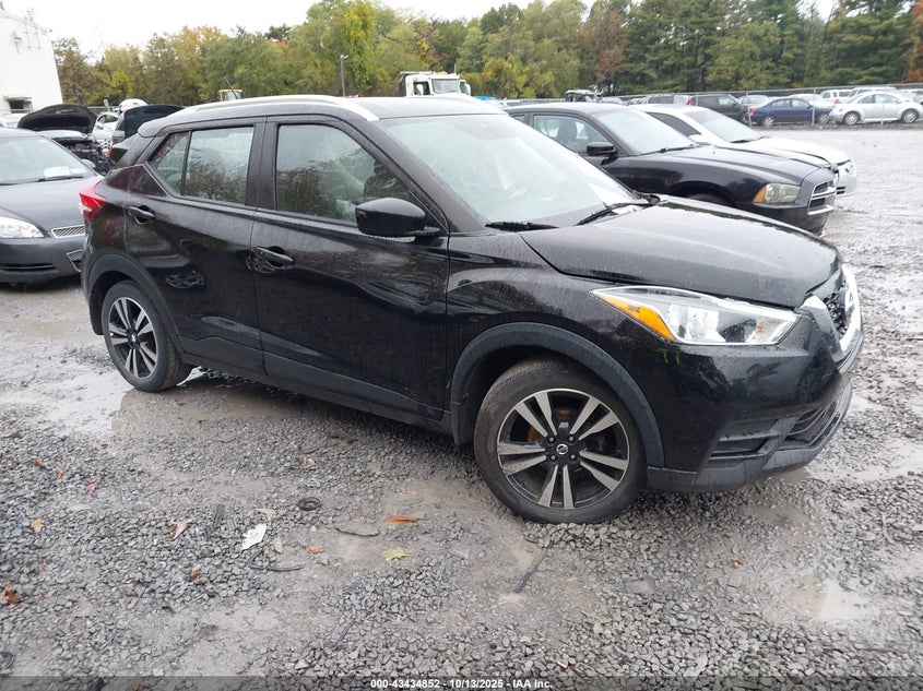 NISSAN KICKS SV XTRONIC CVT