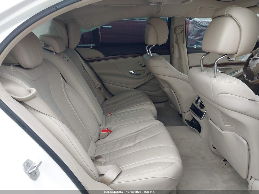 2015 MERCEDES-BENZ S 550 WDDUG8CB0FA189878