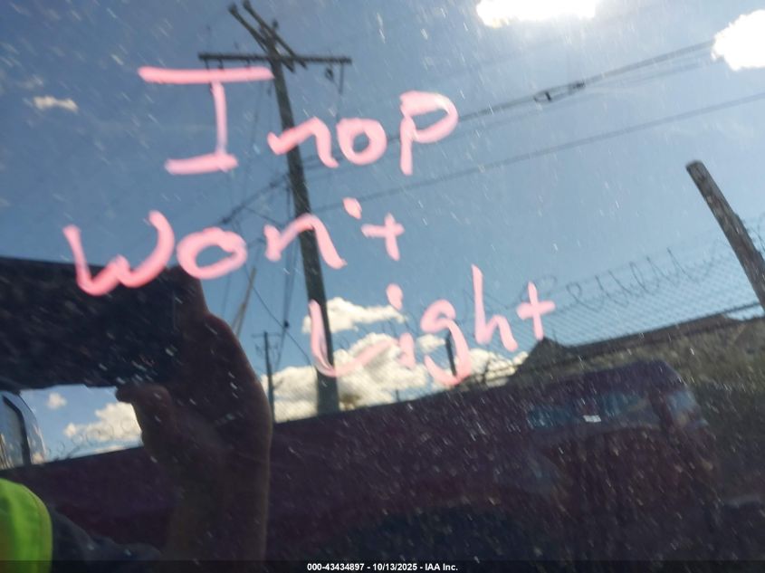 1995 Ford F350 VIN: 1FTJW35F2SEA11220 Lot: 43434897