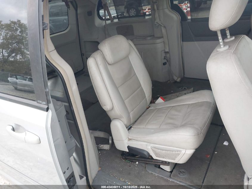 2008 Dodge Grand Caravan Sxt VIN: 2D8HN54XX8R770749 Lot: 43435011