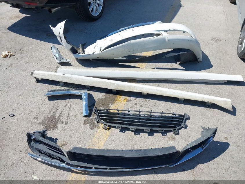 2012 Chrysler Town & Country Touring-L VIN: 2C4RC1CG4CR181725 Lot: 43435064