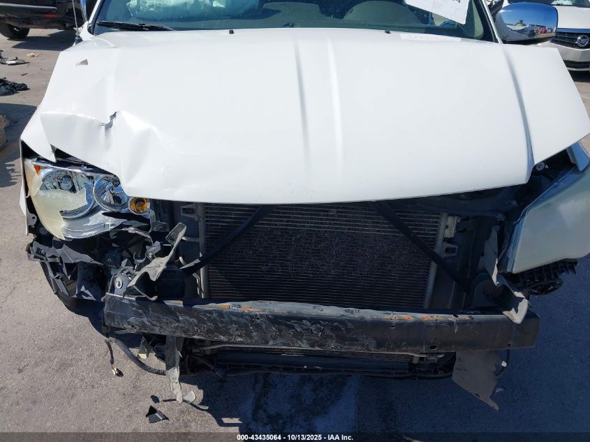 2012 Chrysler Town & Country Touring-L VIN: 2C4RC1CG4CR181725 Lot: 43435064