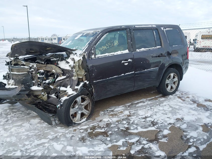 Vin: 5fnyf4h42cb049125, lot: 43929967, honda pilot ex 20122