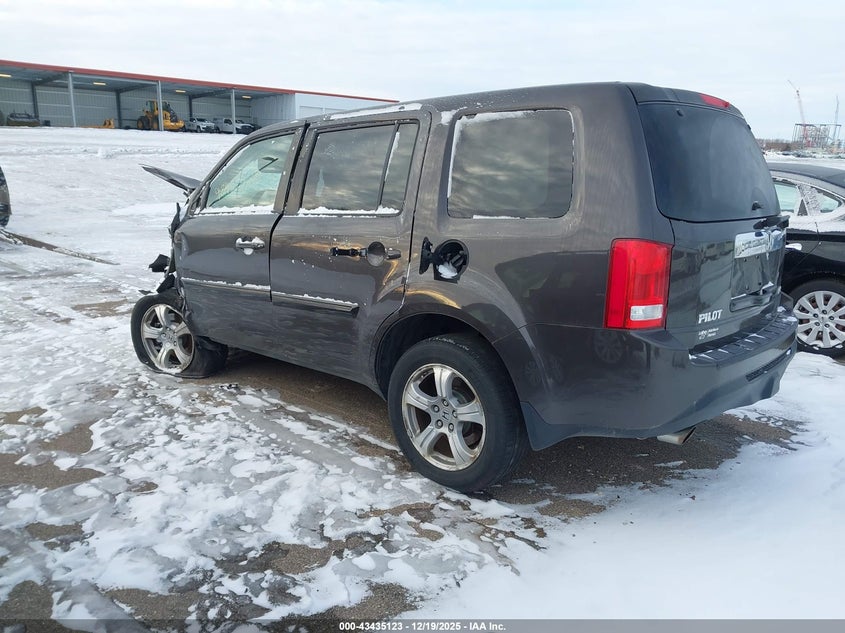 Vin: 5fnyf4h42cb049125, lot: 43929967, honda pilot ex 20123