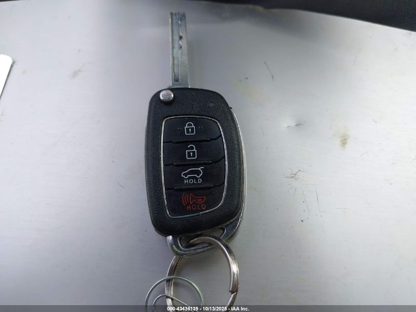 2018 Hyundai Santa Fe Sport 2.4L VIN: 5NMZTDLB6JH107767 Lot: 43435139