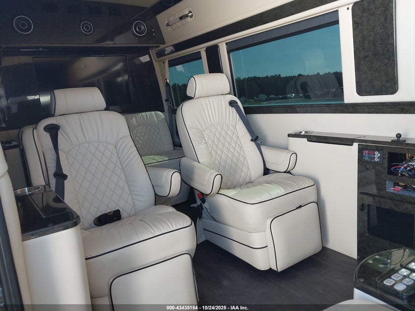 2018 MERCEDES-BENZ SPRINTER 2500 HIGH ROOF V6 WDAPF1CD4JP620718