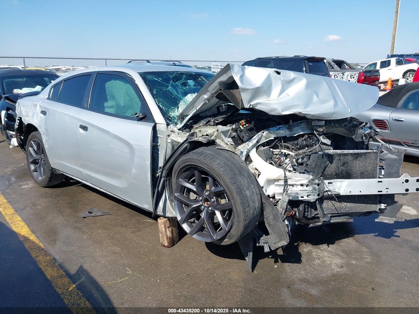 DODGE CHARGER SXT RWD