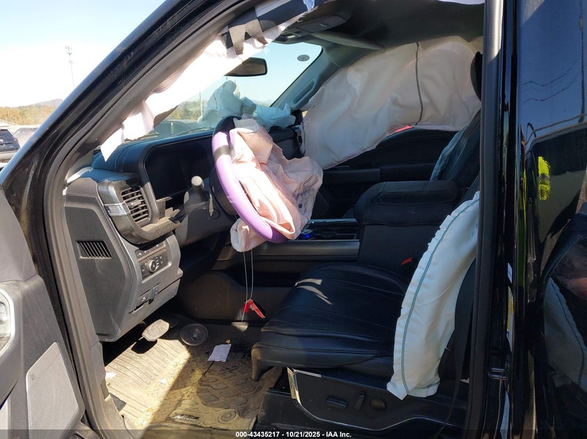 2024 Ford F-350 Lariat VIN: 1FT8W3DN4REE83212 Lot: 43435217