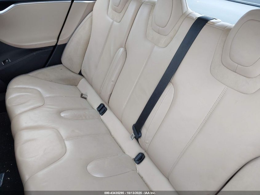 2014 Tesla Model S P85 VIN: 5YJSA1H13EFP36108 Lot: 43435295