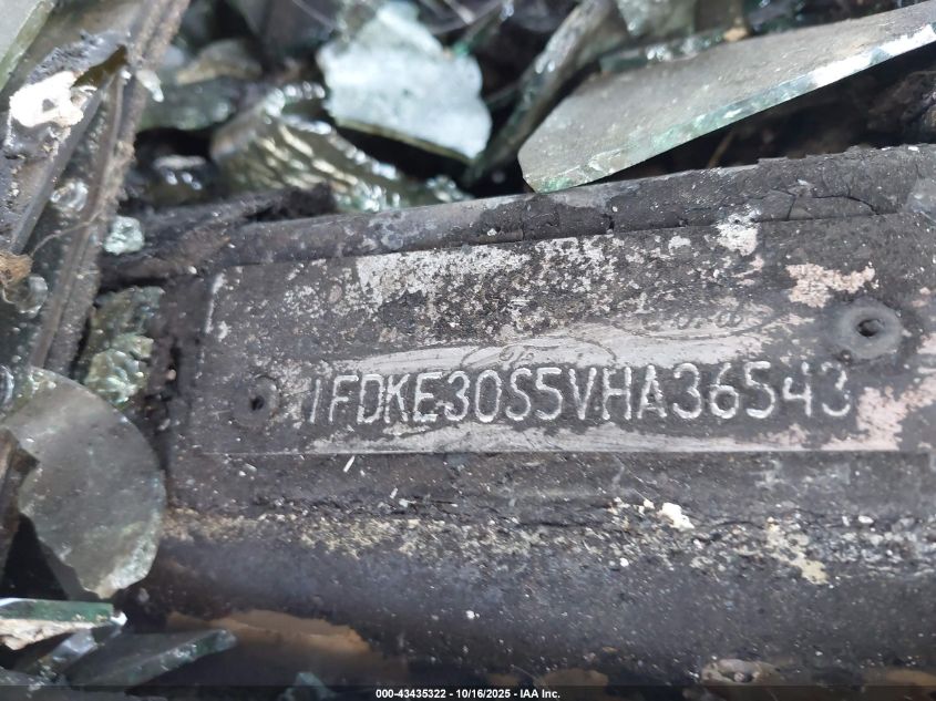 1997 Ford Econoline E350 Cutaway Van VIN: 1FDKE30S5VHA36543 Lot: 43435322