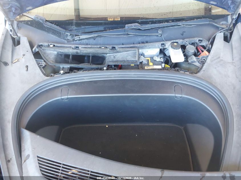 2019 Tesla Model 3 Long Range/Performance VIN: 5YJ3E1EB8KF433049 Lot: 43435340