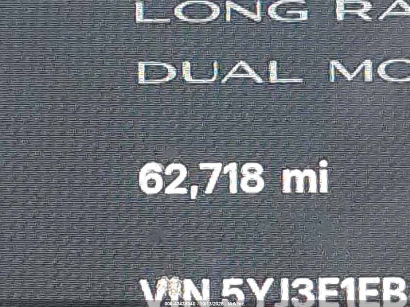 2019 Tesla Model 3 Long Range/Performance VIN: 5YJ3E1EB8KF433049 Lot: 43435340