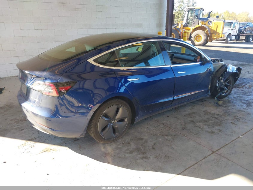 5YJ3E1EB8KF433049 2019 TESLA MODEL 3 photo no. 4