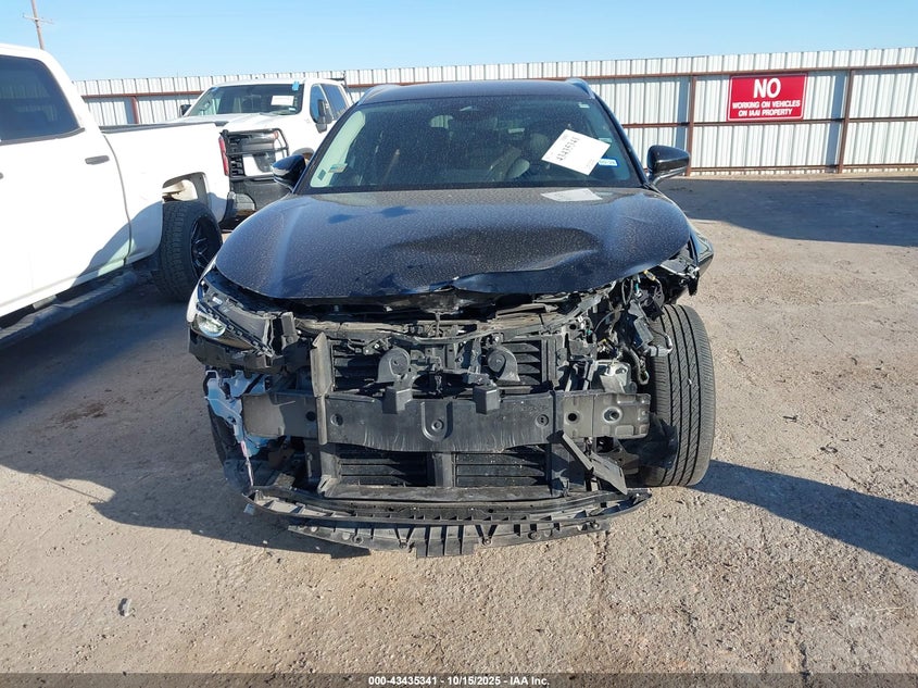 2024 MAZDA CX-30 2.5L I-4 DI, DOHC, V(VIN: 3MVDMBBMXRM700375