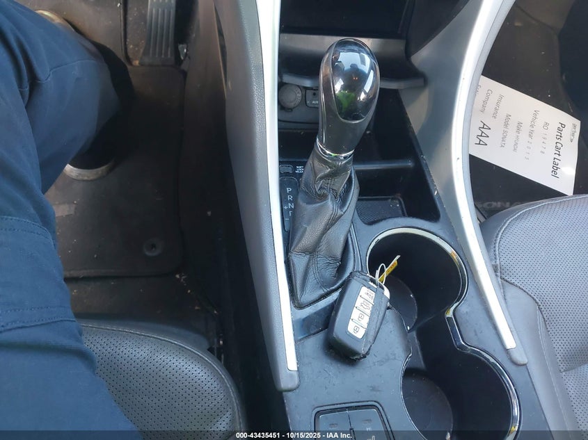 2013 HYUNDAI SONATA HYBRID LIMITED KMHEC4A46DA072UNK