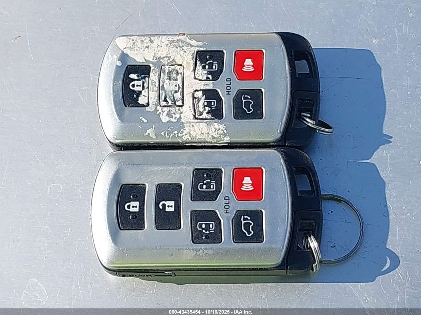 2013 Toyota Sienna Xle V6 8 Passenger VIN: 5TDYK3DC0DS314043 Lot: 43435454