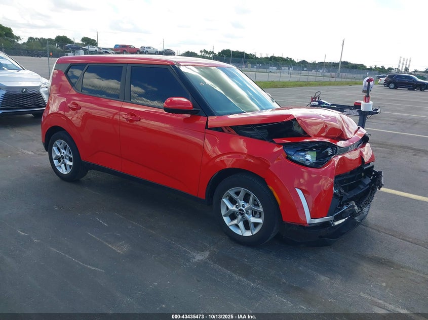 KIA SOUL LX