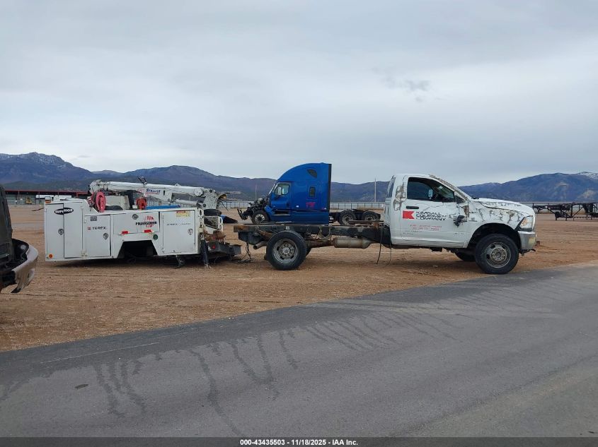 2013 Ram 5500 Chassis Tradesman/Slt VIN: 3C7WRNBL3DG528432 Lot: 43435503