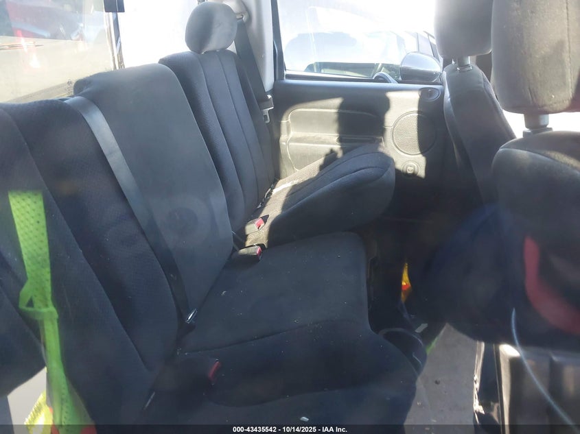 2005 Dodge Ram 1500 Slt/Laramie VIN: 1D7HU18D25J601566 Lot: 43435542