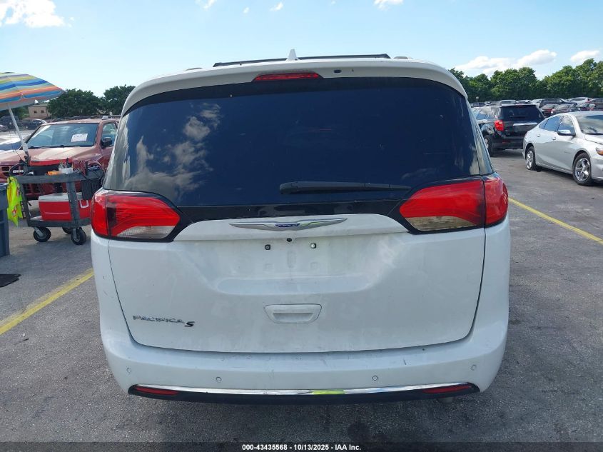 2020 Chrysler Pacifica Touring L VIN: 2C4RC1BG2LR124019 Lot: 43435568