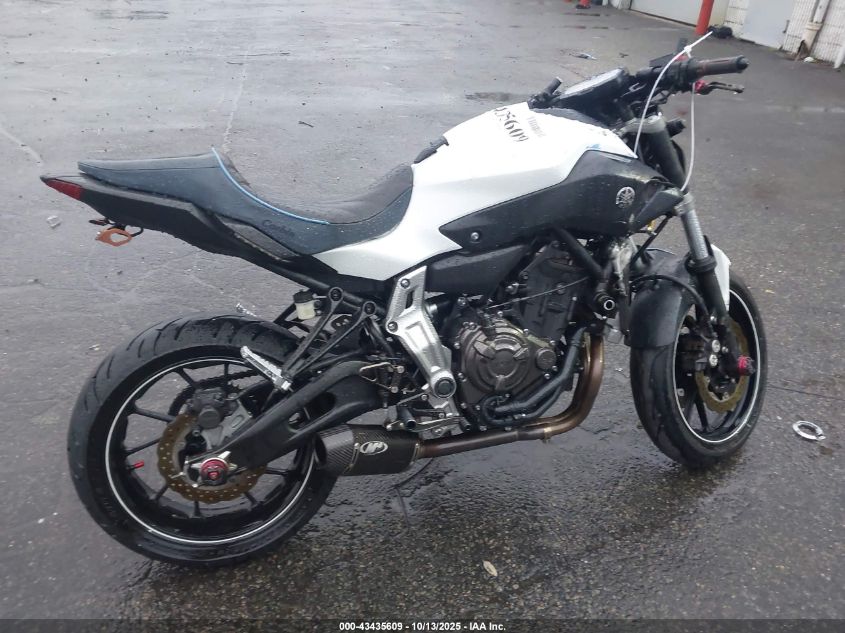 2017 Yamaha Fz07 VIN: JYARM06E0HA012004 Lot: 43435609