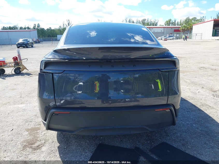 2026 Tesla Model Y Long Range Dual Motor All-Wheel Drive VIN: 7SAYGDED9TA440323 Lot: 43435625