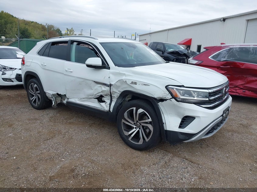 VOLKSWAGEN ATLAS CROSS SPORT 3.6L V6 SEL