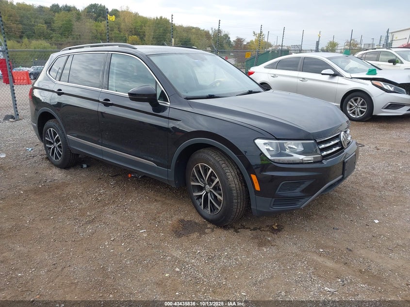 VOLKSWAGEN TIGUAN 2.0T SE/2.0T SE R-LINE BLACK/2.0T SEL