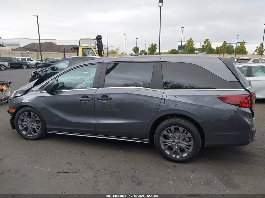 5FNRL6H88SB068210 2025 HONDA ODYSSEY photo no. 15