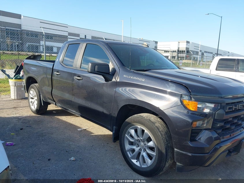 CHEVROLET SILVERADO 1500 2WD STANDARD BED CUSTOM