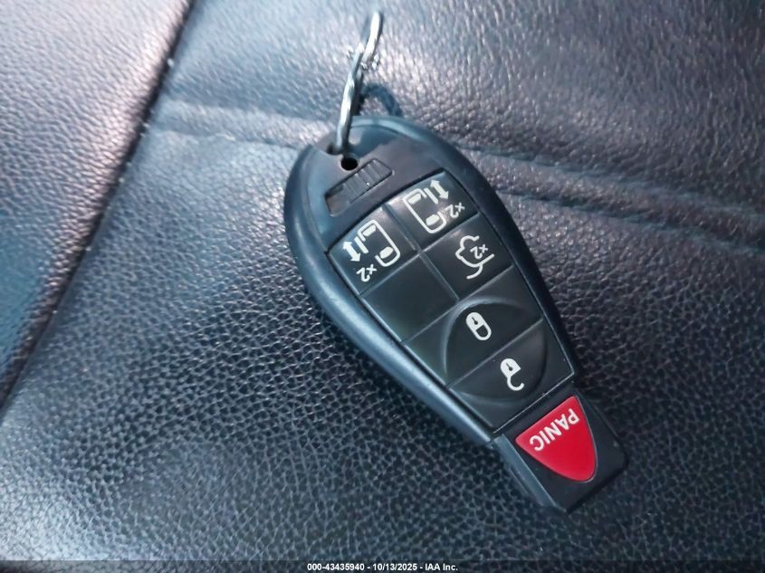 2013 Chrysler Town & Country Touring VIN: 2C4RC1BG4DR625236 Lot: 43435940