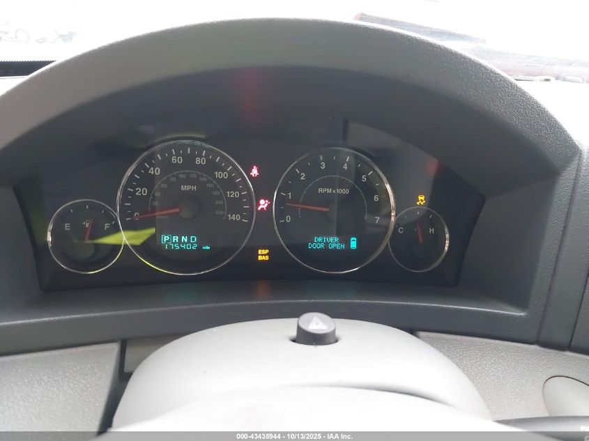 2006 Jeep Grand Cherokee Limited VIN: 1J8HR58216C326661 Lot: 43435944