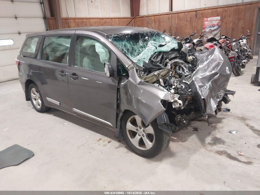 TOYOTA SIENNA L 7 PASSENGER