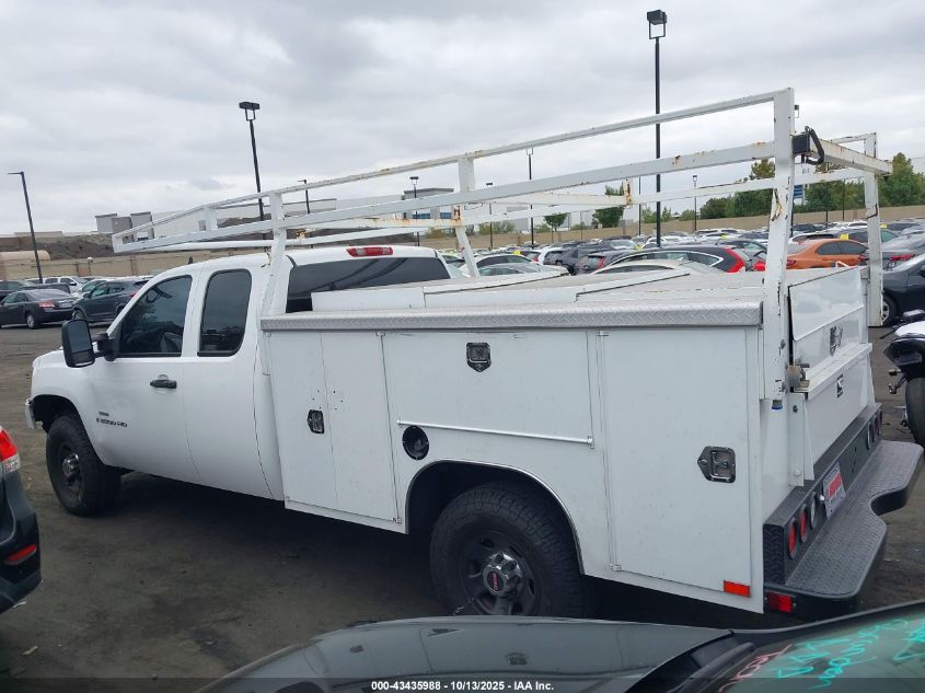 2008 GMC Sierra 3500Hd Work Truck VIN: 1GTHC39628E176730 Lot: 43435988
