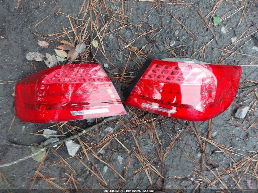 2013 BMW 328I VIN: WBAKE3C52DE771536 Lot: 43435991