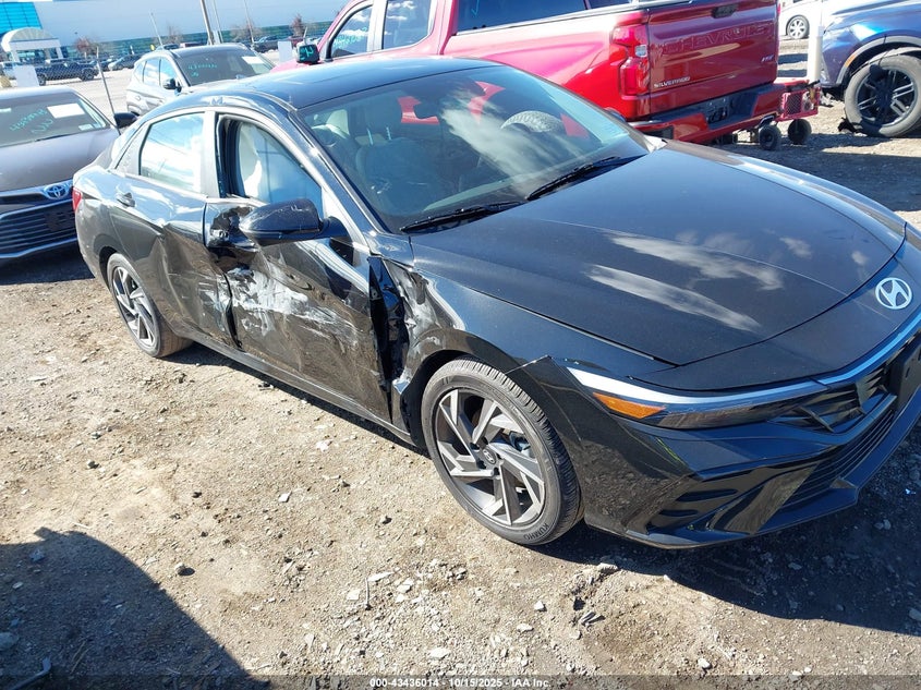 HYUNDAI ELANTRA LIMITED