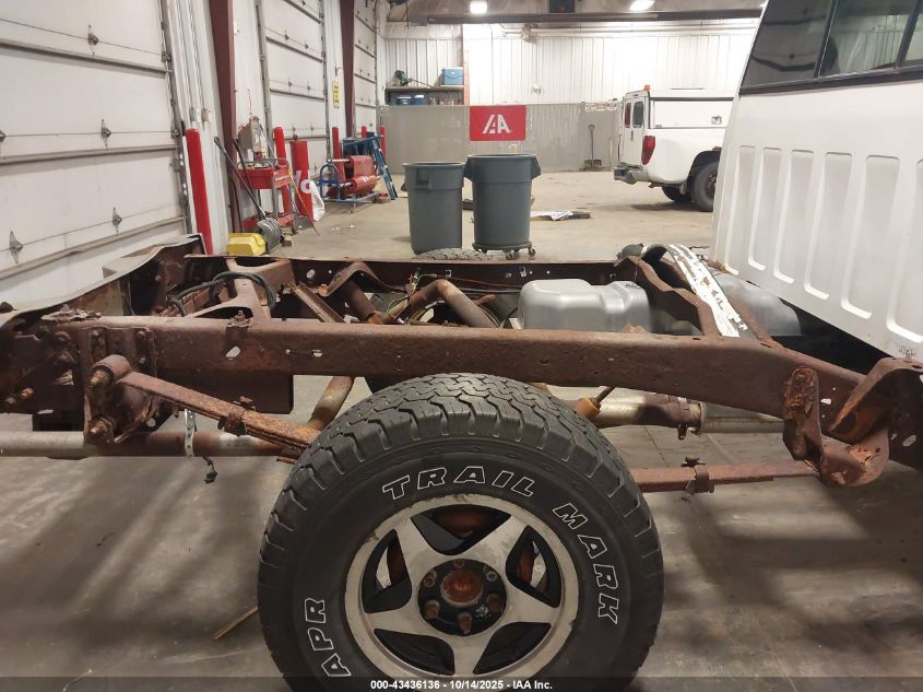 1989 Chevrolet Gmt-400 K1500 VIN: 1GCDK14K9KZ240238 Lot: 43436136