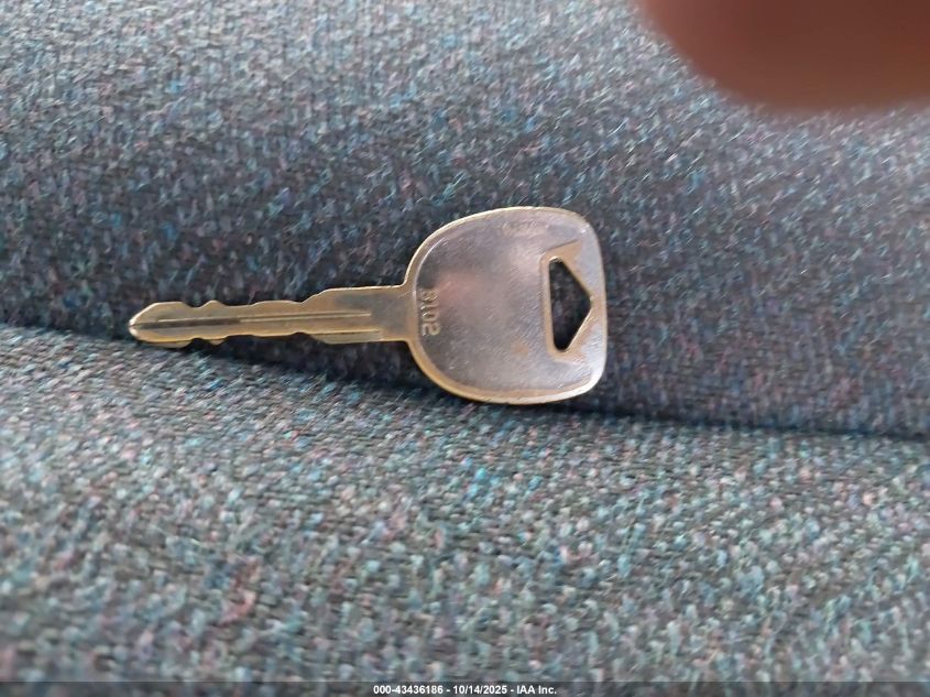 2001 GMC Savana Standard VIN: 1GJHG39R411232476 Lot: 43436186