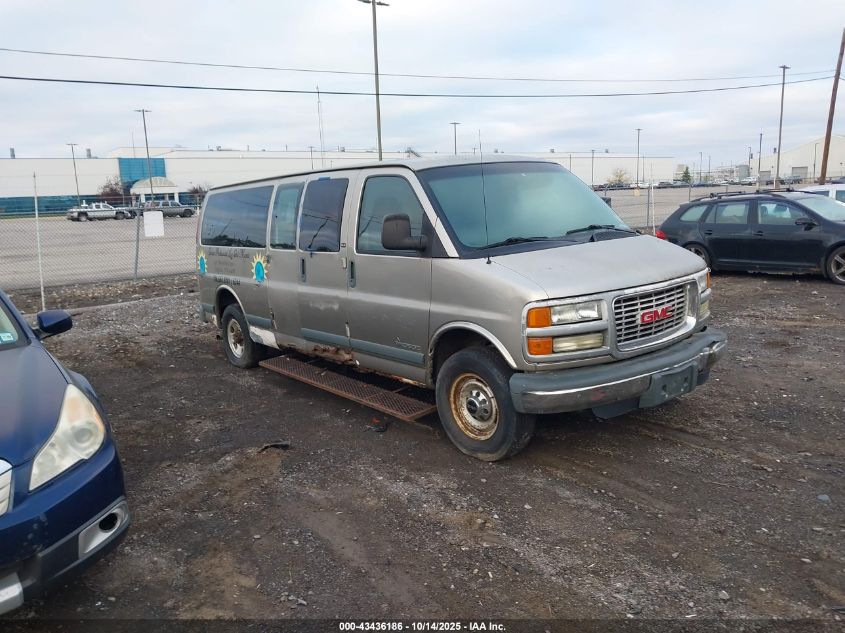 2001 GMC Savana Standard