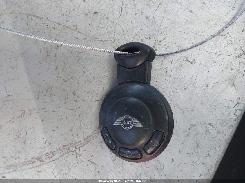 2008 Mini Cooper VIN: WMWMF33588TT63730 Lot: 43436210