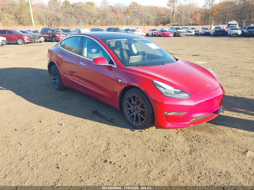 TESLA MODEL 3 LONG RANGE DUAL MOTOR ALL-WHEEL DRIVE