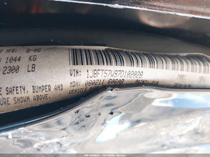 2007 Jeep Compass Limited VIN: 1J8FT57W97D102028 Lot: 43436247