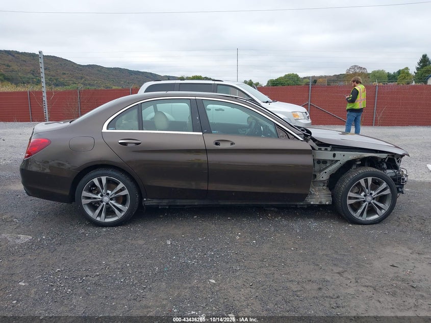 2017 Mercedes-Benz C 300 Luxury 4Matic VIN: 55SWF4KBXHU183661 Lot: 43436265