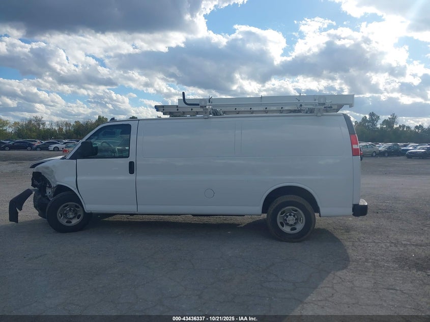 2022 Chevrolet Express Cargo Rwd 2500 Extended Wheelbase Wt VIN: 1GCWGBF72N1286666 Lot: 43436337