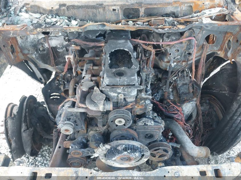 2017 Ram 3500 Tradesman 4X4 8' Box VIN: 3C63RRGL4HG717569 Lot: 43436346