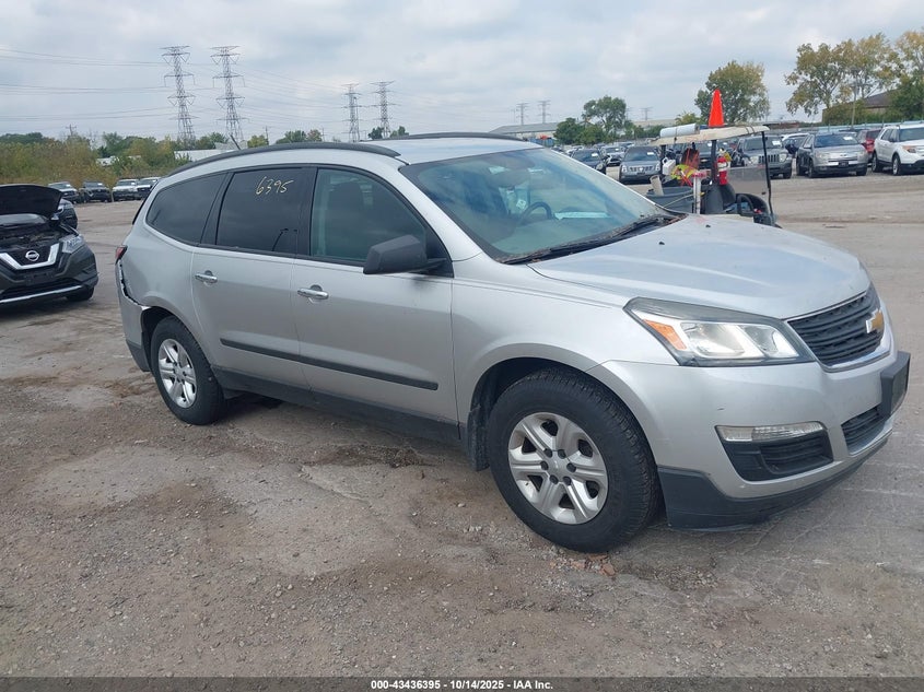 CHEVROLET TRAVERSE LS