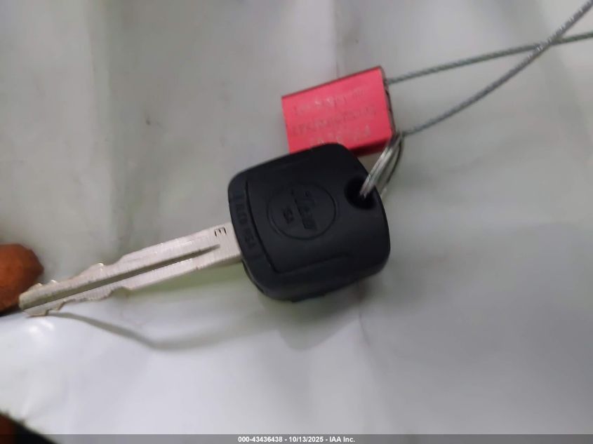 2007 Toyota Matrix VIN: 2T1KR32E77C681640 Lot: 43436438